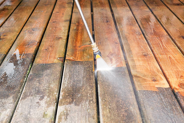 Best Deck Cleaning Services  in Thomaston, NY